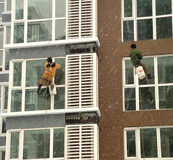 高空作業(yè)-外墻清洗案例3