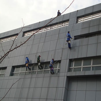 高空作業-外墻清洗案例1